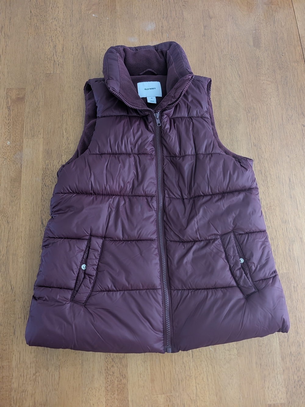 Old Navy Burgundy Fleece-Lined Puffer Vest XS